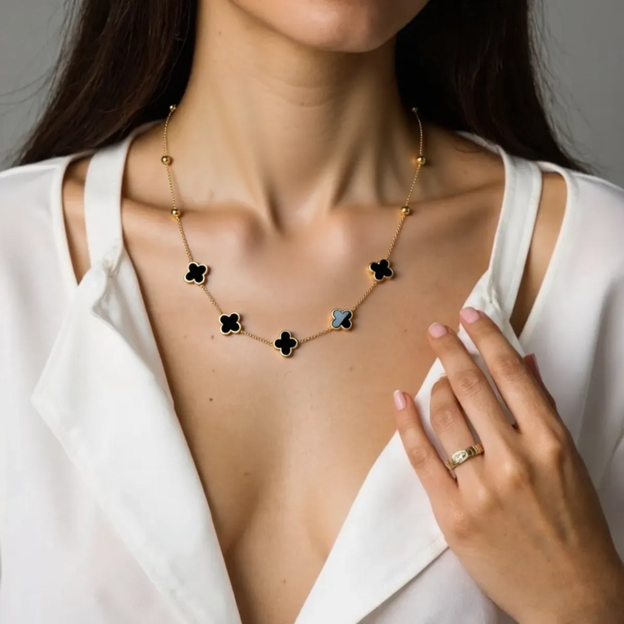 18k Black Four-Leaf Clover Satellite Necklace